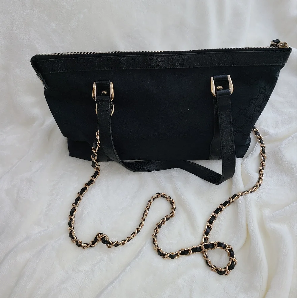 Authentic Gucci GG Black Canvas Abbey Zip Tote Shoulder Gold Hardware Bag - Picture 7 of 16